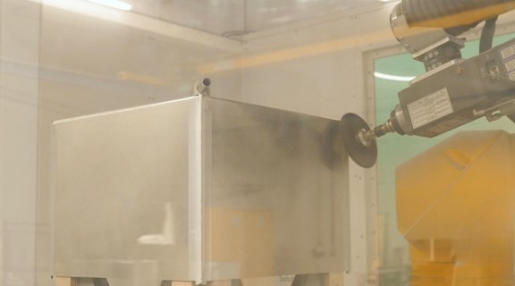 robot ponçage aluminium
