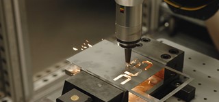 laser logo robot plaat